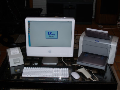 Une caisse AlphaMag avec le tout nouveau iMac G5