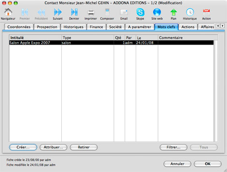 Fiche de contact avec l'onglet des mots-cls